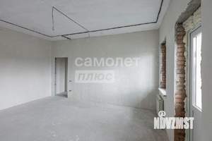 2-к квартира, вторичка, 61м2, 1/9 этаж
