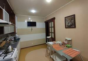 2-к квартира, вторичка, 80м2, 2/6 этаж