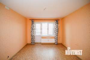 3-к квартира, вторичка, 70м2, 1/10 этаж