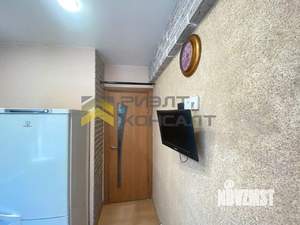 3-к квартира, вторичка, 62м2, 1/5 этаж