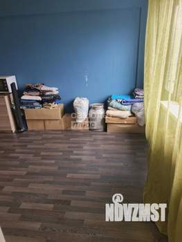 4-к квартира, вторичка, 60м2, 5/5 этаж