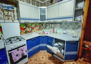 3-к квартира, вторичка, 63м2, 9/9 этаж