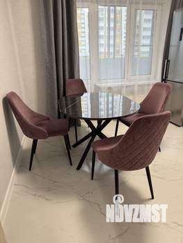 1-к квартира, вторичка, 40м2, 1/10 этаж