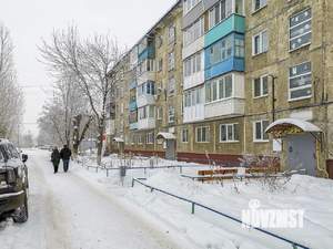 2-к квартира, вторичка, 45м2, 1/4 этаж