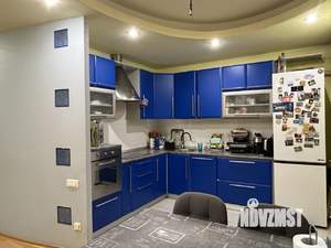 4-к квартира, вторичка, 123м2, 1/9 этаж