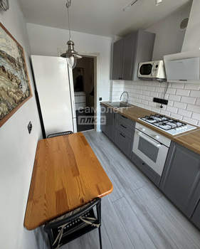 2-к квартира, вторичка, 52м2, 4/5 этаж