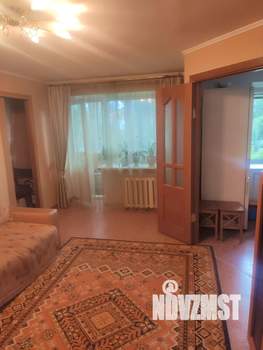 2-к квартира, вторичка, 42м2, 3/5 этаж