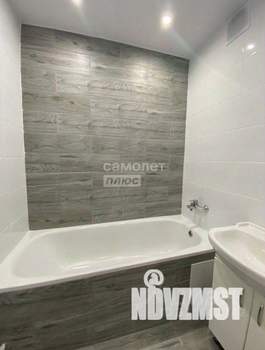 2-к квартира, вторичка, 52м2, 3/6 этаж