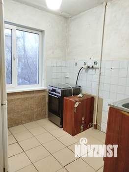 3-к квартира, вторичка, 58м2, 3/5 этаж