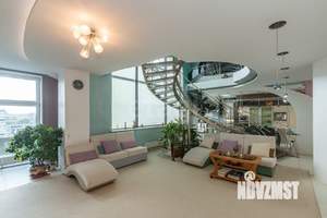 3-к квартира, вторичка, 232м2, 10/10 этаж