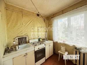 3-к квартира, вторичка, 48м2, 5/5 этаж