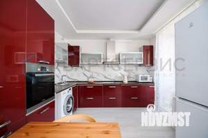 3-к квартира, вторичка, 76м2, 8/10 этаж