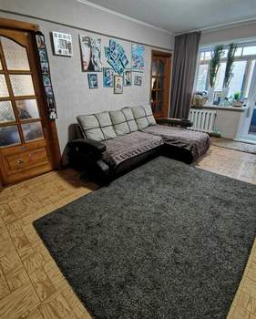 4-к квартира, вторичка, 60м2, 3/5 этаж