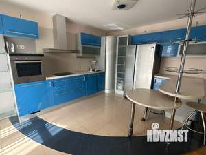 4-к квартира, вторичка, 171м2, 6/9 этаж