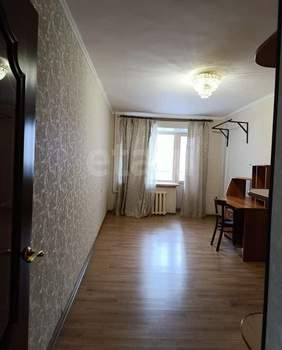3-к квартира, вторичка, 69м2, 1/6 этаж