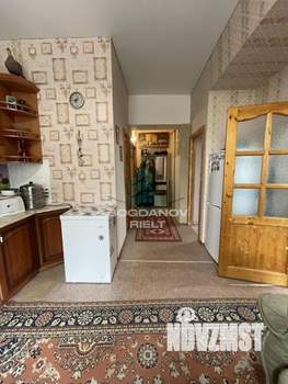 2-к квартира, вторичка, 42м2, 2/2 этаж