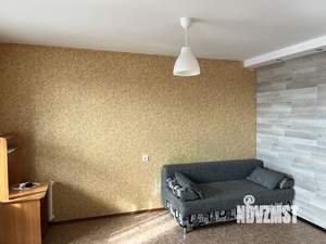 Студия квартира, вторичка, 33м2, 10/10 этаж