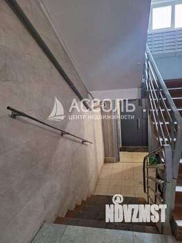 3-к квартира, вторичка, 58м2, 1/9 этаж