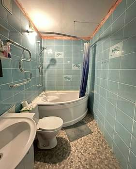 1-к квартира, вторичка, 42м2, 9/9 этаж