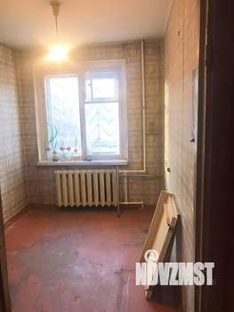 3-к квартира, вторичка, 58м2, 1/9 этаж