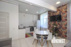 2-к квартира, вторичка, 63м2, 2/2 этаж