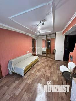 3-к квартира, вторичка, 42м2, 5/5 этаж