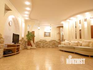 4-к квартира, вторичка, 141м2, 8/9 этаж