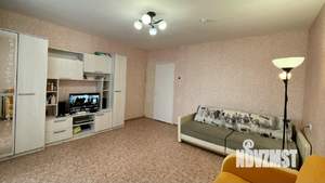 2-к квартира, вторичка, 52м2, 1/10 этаж