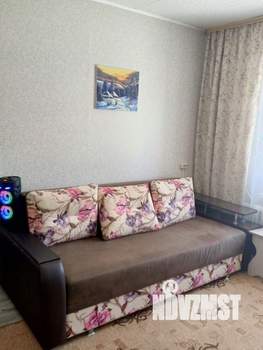 2-к квартира, вторичка, 52м2, 1/1 этаж