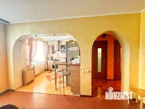 3-к квартира, вторичка, 62м2, 4/5 этаж