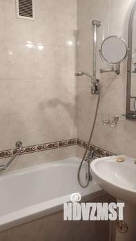 3-к квартира, вторичка, 59м2, 6/9 этаж