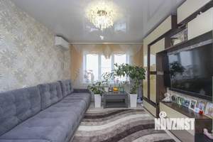 3-к квартира, вторичка, 63м2, 8/9 этаж