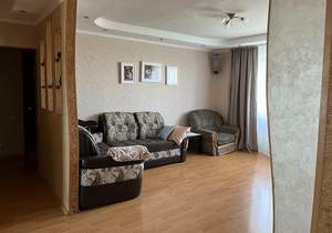 4-к квартира, вторичка, 93м2, 10/10 этаж
