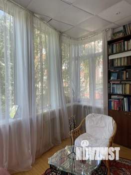 5-к квартира, вторичка, 180м2, 2/4 этаж