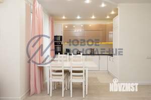 3-к квартира, вторичка, 90м2, 4/19 этаж