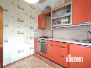 3-к квартира, вторичка, 62м2, 1/2 этаж