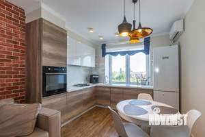 2-к квартира, вторичка, 77м2, 2/3 этаж