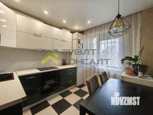 2-к квартира, вторичка, 60м2, 1/12 этаж