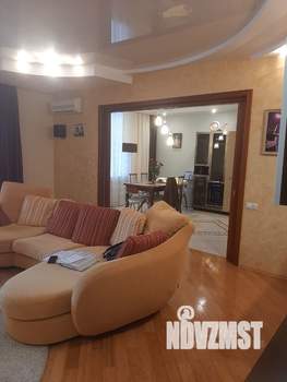 4-к квартира, вторичка, 196м2, 9/10 этаж