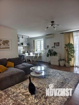 2-к квартира, вторичка, 64м2, 4/9 этаж