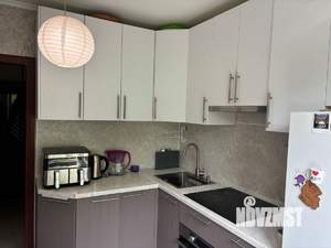 2-к квартира, вторичка, 52м2, 1/10 этаж