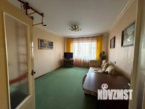 3-к квартира, вторичка, 63м2, 6/9 этаж