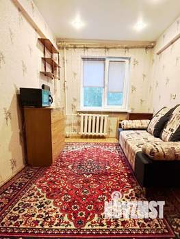 3-к квартира, вторичка, 58м2, 2/5 этаж