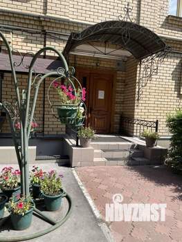 5-к квартира, вторичка, 180м2, 2/4 этаж