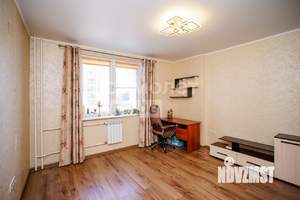 2-к квартира, вторичка, 57м2, 4/17 этаж