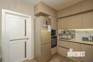 2-к квартира, вторичка, 57м2, 1/19 этаж