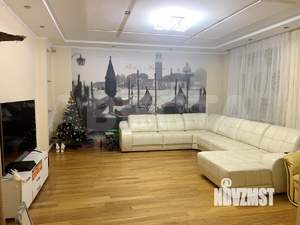 4-к квартира, вторичка, 144м2, 5/9 этаж