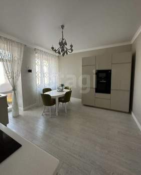 3-к квартира, вторичка, 125м2, 8/9 этаж