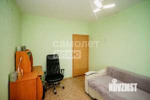 3-к квартира, вторичка, 70м2, 1/10 этаж