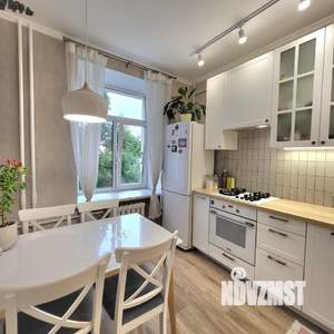 3-к квартира, вторичка, 71м2, 2/5 этаж